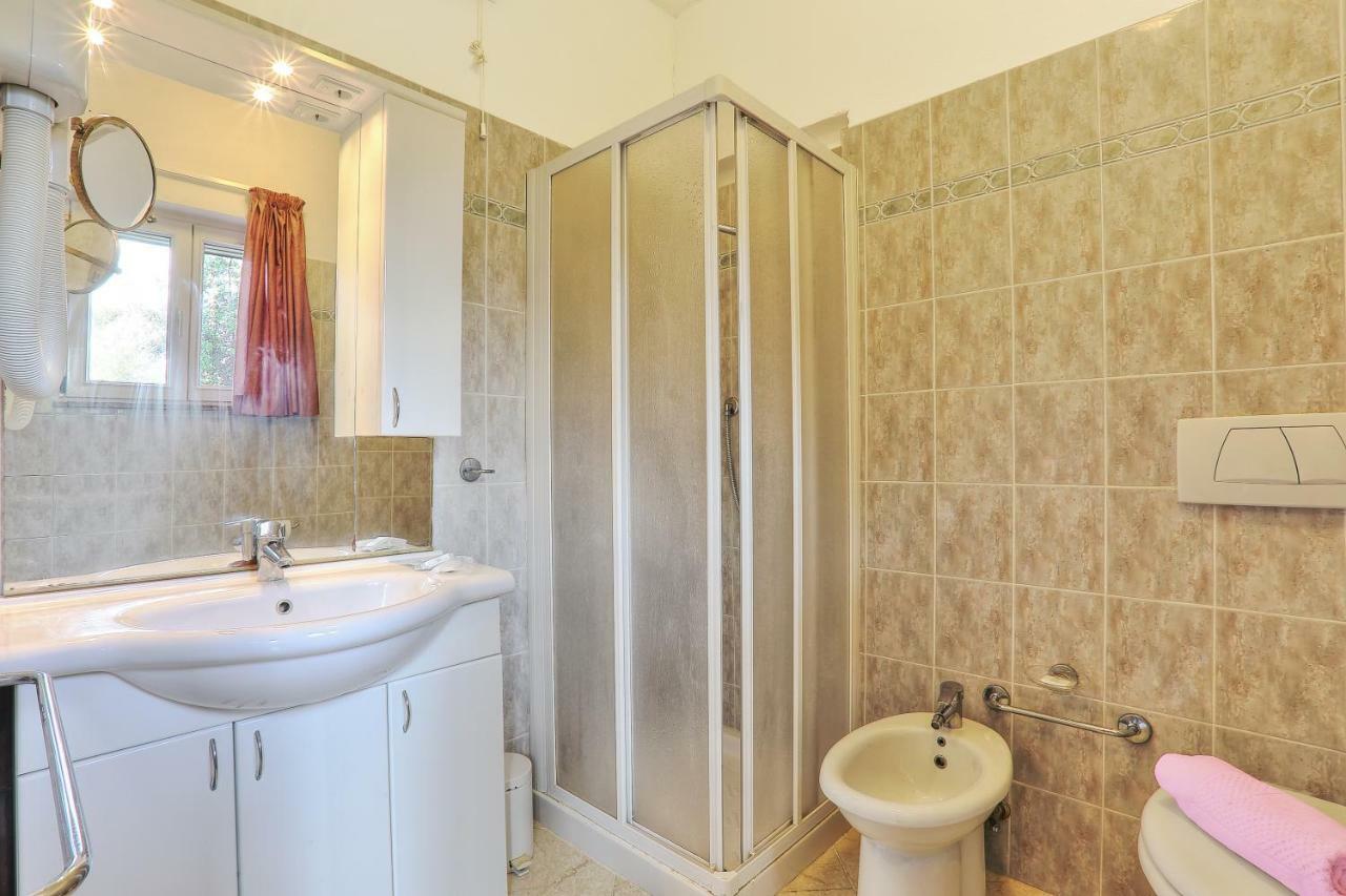 Vacanzamaredue 2 Residence มารินา ดิ กัมโป ภายนอก รูปภาพ